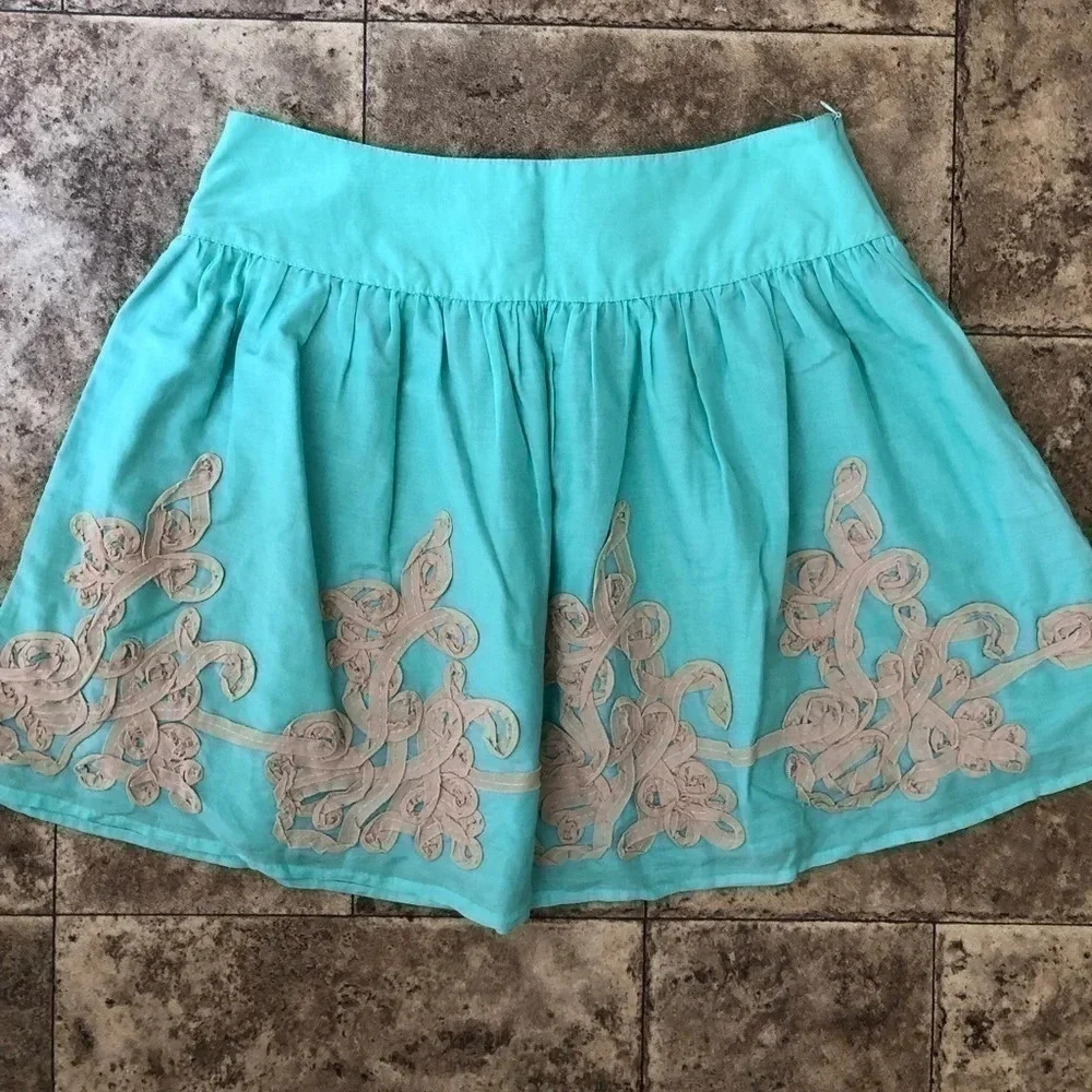 Women's THEME Side Zip Skirt - Sz. S